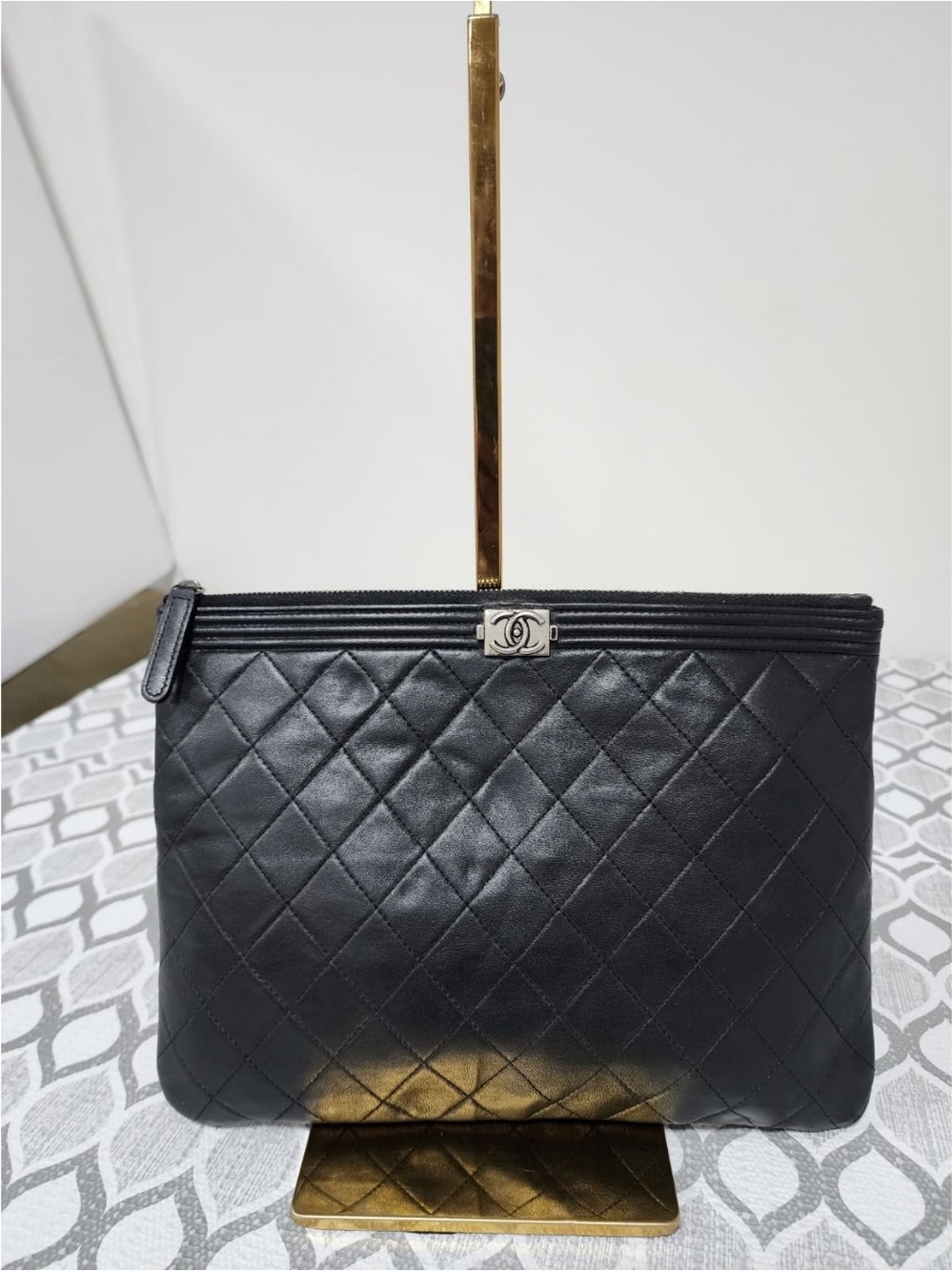 CHANEL Caviar Quilted Medium Boy Cosmetic Clutch Black